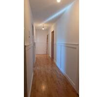 3 Raum Wohnung ab 1.11. - 830,00&nbsp;EUR Kaltmiete, ca.&nbsp; 90,00&nbsp;m&sup2; in Kappelrodeck (PLZ: 77876)