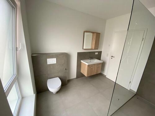 Foto - Einfamilienhaus mit Garage - 695.000,00 EUR Kaufpreis, ca.  220,00 m²