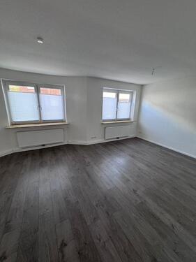 Foto - Renovierte 2,5-Zimmer-Wohnung , Stadtmitte – 70 m², Erdgeschoss