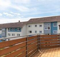 Toller Blick: 3-Zimmer-Dachgeschosswohnung mit Balkon - Donaueschingen