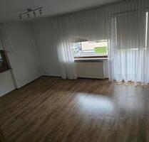 schöne 2,5 Zi. Wohnung in HN-Biberach. EBK, Balkon, Baewanne - Heilbronn Frankenbach