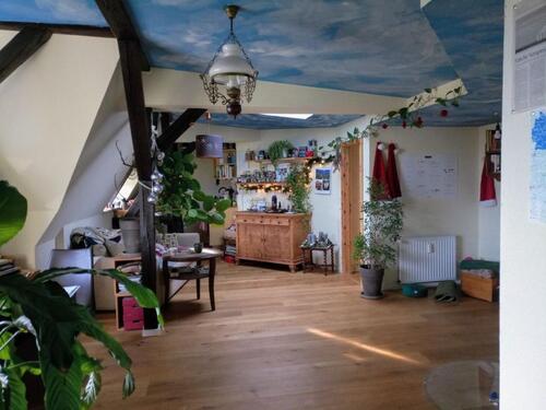Foto - Gemütliche Dachgeschosswohnung - 500,00 EUR Kaltmiete,