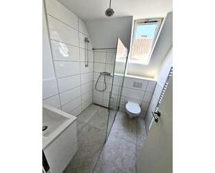 Frisch renovierte 2 Zimmer Wohnung in zentraler Lage, 100 Meter zur S-Bahn - Eppertshausen