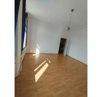 Helles und geräumiges Zimmer in 3er Frauen-WG - Osnabrück