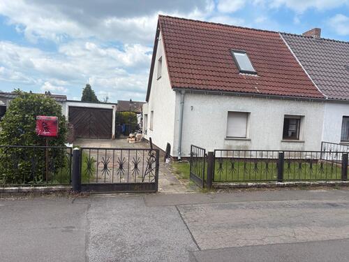 Foto - Charmantes Haus in ruhiger Lage und viel Potenzial in