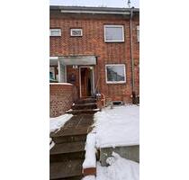 Saniertes 3-Zimmer-Reihenhaus mit Garten in Stade