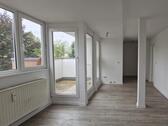 Foto - Kleine DG-Wohnung mit Einbauküche und Balkon zu vermieten!