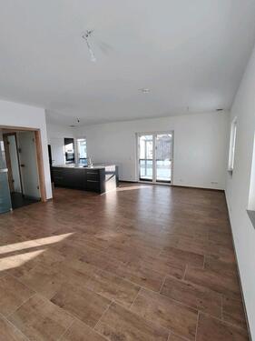 Foto - 165m² DHH mit Terrasse und Garten