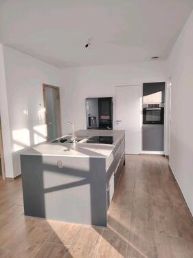 Foto - 5.5 Zimmer Doppelhaushälfte zur Miete in Pollenfeld