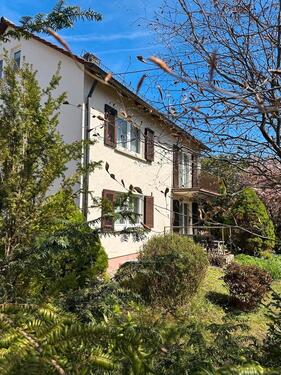 Foto - 8 Zimmer Mehrfamilienhaus, Wohnhaus zum Kaufen in Eningen unter Achalm