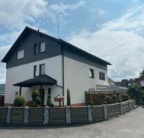 Schöne Dachgeschoss Wohnung in Siegen-Niederschelden