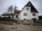 Foto - 9 Zimmer Einfamilienhaus zum Kaufen in Möttingen