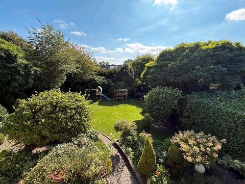 Foto - Provisionsfrei - Großzügiges Zuhause im Bremen-Oberneuland