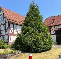 Schönes Fachwerkhaus mit Scheune in Nentershausen Hessen.