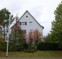 Schöne 3-Zi.-Wohnung mit Balkon in Frechen Grefrath