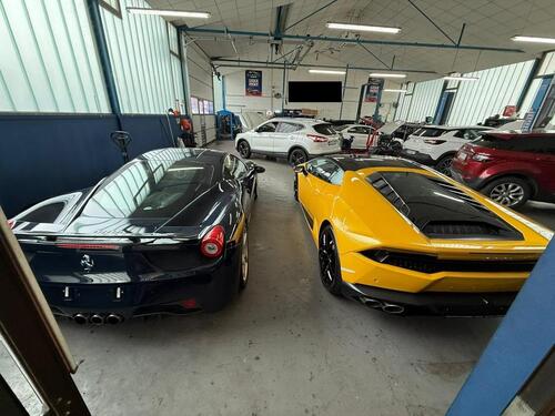 Foto - KFZ Meisterwerkstatt*Service*Autoservice*Werkstatt*Autowerkstatt