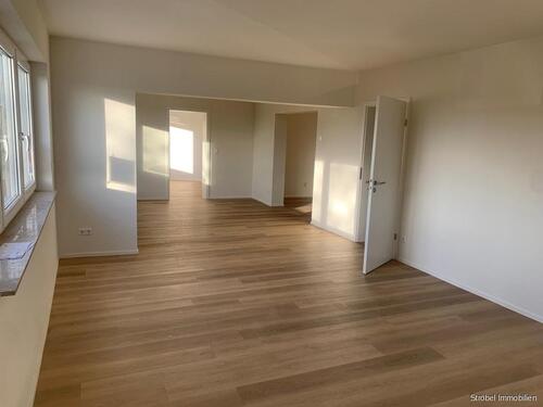 Foto - großzügige 4-Zimmerwohnung ab sofort in Rot am See zu vermieten