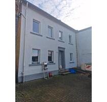 Haus zu Vermieten - 1.100,00&nbsp;EUR Kaltmiete, ca.&nbsp; 140,00&nbsp;m&sup2; in Großlittgen (PLZ: 54534)