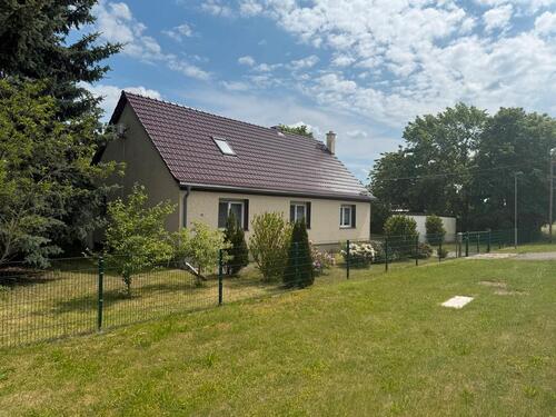 Foto - Vollsaniertes Einfamilienhaus mit 4.500 m² Grundstück