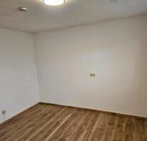 WG Zimmer, 12qm, Aalen, 400€warm