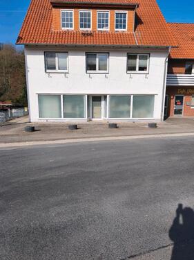 Foto - Ladenlokal zu vermieten - 460,00&nbsp;EUR Kaltmiete, ca.&nbsp; 85,00&nbsp;m&sup2;