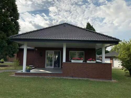Foto - Mit Provision! - Neuwertiger Bungalow auf großem Kaufgrundstück