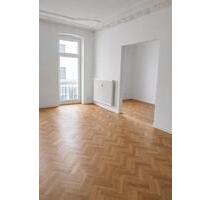 5 Zimmer AltbauwohnungBüro in zentraler Lage in HofSaale