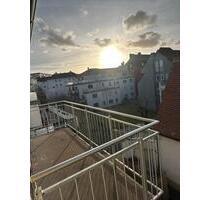 Top Lage: Helle 2-Zimmer Wohnung am Ringpark in WürzburgSanderau