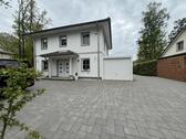Foto - Exklusive Stadtvilla mit Pool, und großer Sonnenterrasse