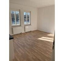 Helle 1,5 Zimmer moderne Stadtwohnung mit Top Anbindung - Stuttgart Zuffenhausen