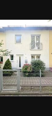 Foto - Familienfreundliches Reihenmittelhaus