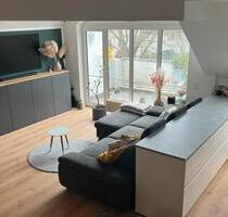 Helle und attraktive Maisonette 4 Zimmer Wohnung - Hattersheim am Main