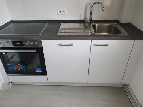 Foto - Modern, Helle sanierte 3-Zimmer-Wohnung mit EBK -Stuttgart