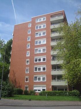 Foto - Wohnen mit schöner Aussicht ! - 932,00&nbsp;EUR Kaltmiete, ca.&nbsp; 77,60&nbsp;m&sup2;