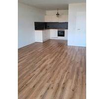 Frisch sanierte Wohnung 2ZKB, neue Küche, Balkon, 64qm in Graben - Stutensee