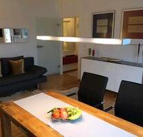 Möblierte 2 Zi. Wohnung am Barbarossaplatz - Berlin Charlottenburg-Wilmersdorf