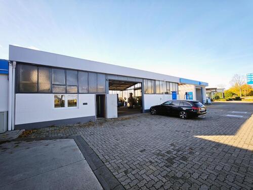 Foto - Autowerkstatt mit Freifläche an Tankstelle in Top-Lage von Offenbach an der Queich Adresse