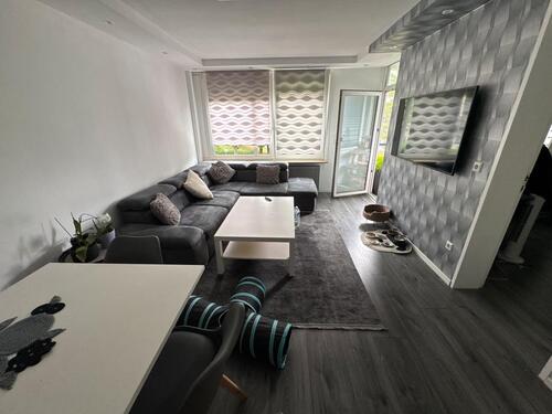 Foto - CHARMANTE 3-ZIMMER-EIGENTUMSWOHNUNG MIT LOGGIA IN LUDWIGSBURG-EGL