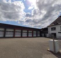 vielseitig nutzbare Halle in Perl
