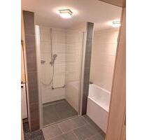 Wohnung barrierefrei mit großer Garage Werkstatt zu vermieten - Runding