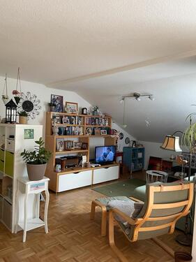 Foto - 2 Zimmer Dachgeschoßwohnung zum Kaufen in Blumberg
