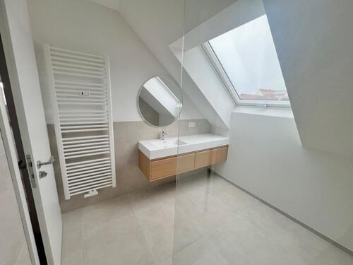 Foto - 4.5 Zimmer Dachgeschoßwohnung in Zellingen