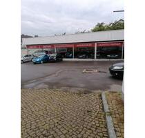 Ehemaliges Autohaus zu Vermieten - Barntrup