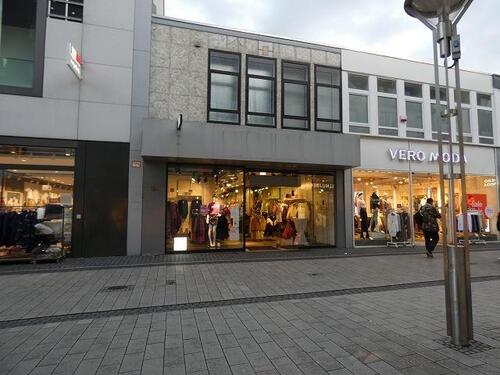 Foto - TOP GELEGENHEIT: LADENLOKAL IN 1A-LAGE DER KREFELDER FUSSGÄNGERZONE ZU VERMIETEN!