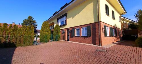 Foto - Sehr schöne Seniorenwohnung im Grünen! EU-Kirchheim