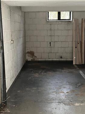 Foto - Garagenstellplatz Nähe Zoo Saarbrücken