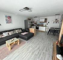 MODERNE & HELLE 2-ZIMMER-WOHNUNG MIT XXL-TERRASSE – KfW 75 - Deißlingen