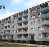 3-Raum-Wohnung mit Balkon und Tageslichtbad im Erdgeschoss - Stendal