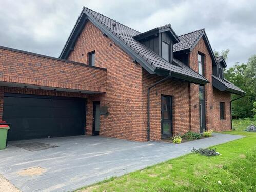 Foto - Neuwertiges Einfamilienhaus direkt am eigenen Seegrundstück