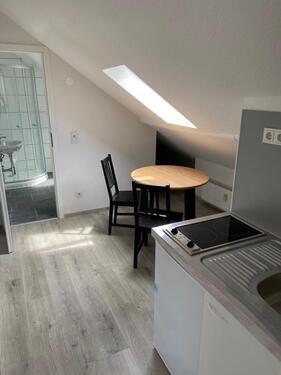 Foto - 1 Zimmer Dachgeschoßwohnung zur Miete in Mannheim